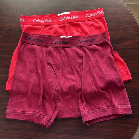 2 Calvin Klein boxer briefs - Picture 2 of 12